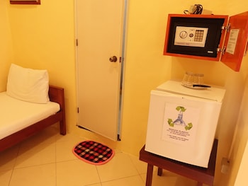 the blue abyss resort