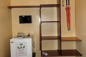 the blue abyss resort