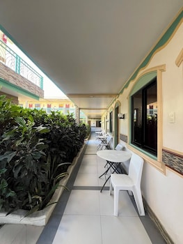 coconut pension house