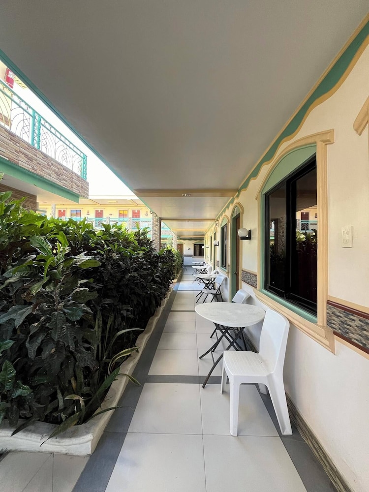 coconut pension house