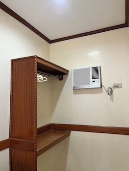 coconut pension house