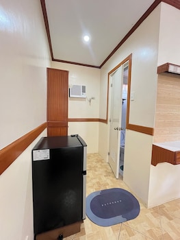 coconut pension house