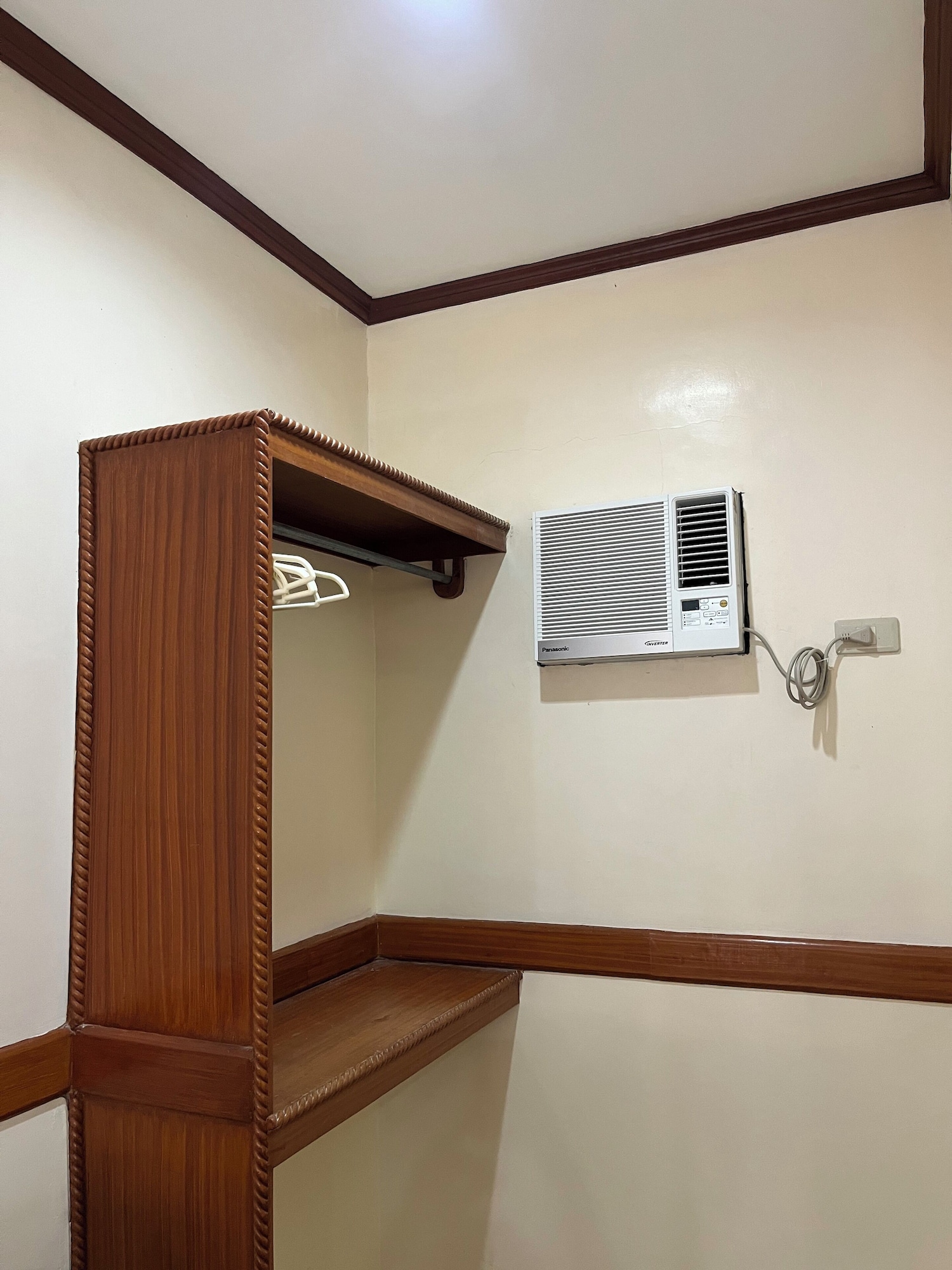 coconut pension house