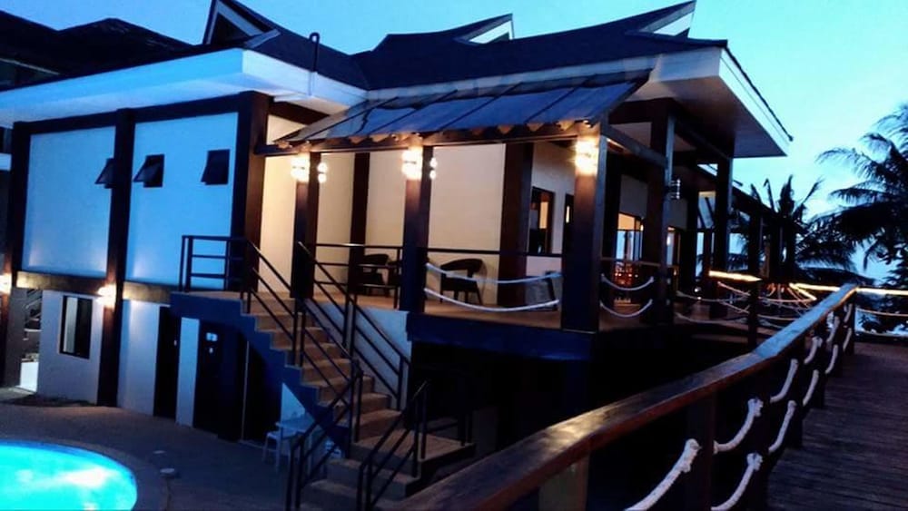 infinity sands resort