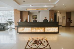 panorama summit hotel