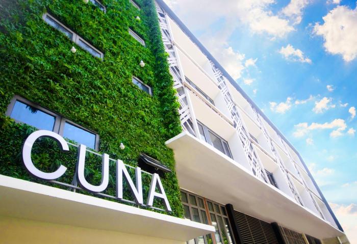 cuna hotel