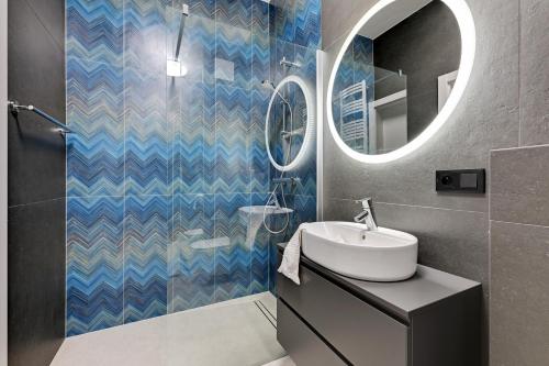 old town river point by welcome apartment