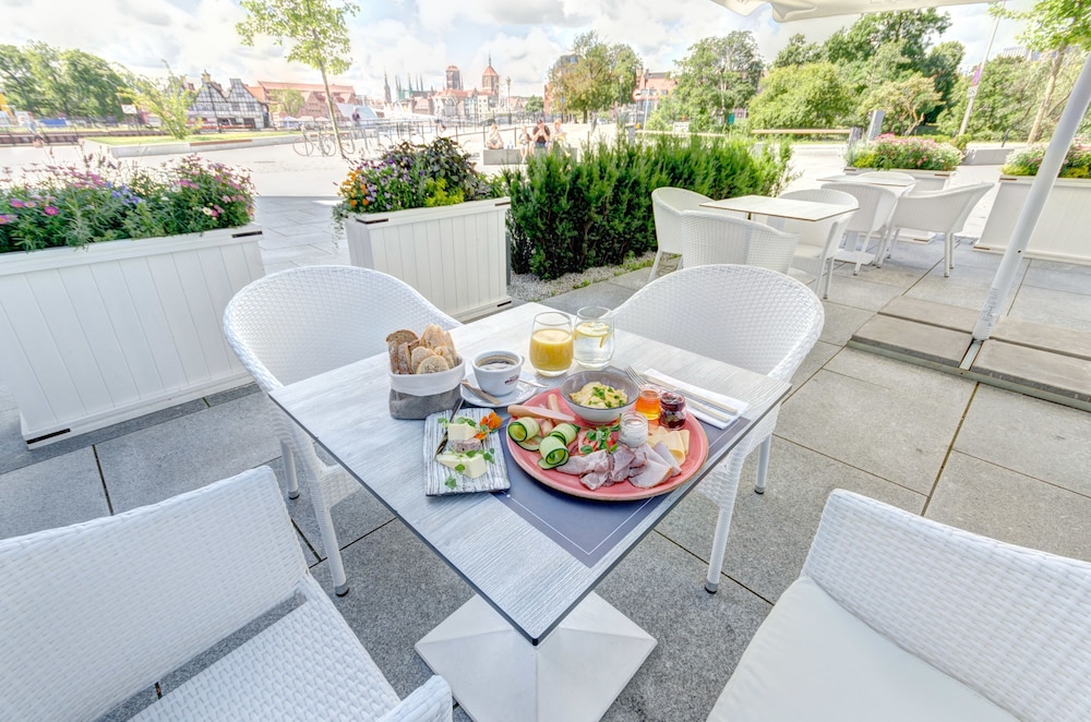 old town river point by welcome apartment