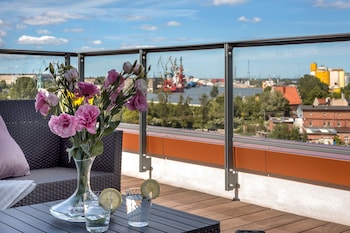 old town river point by welcome apartment