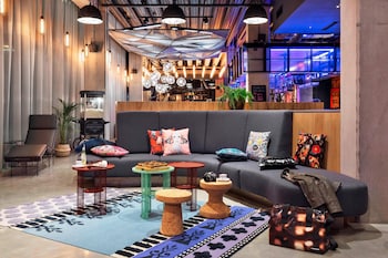 moxy katowice airport