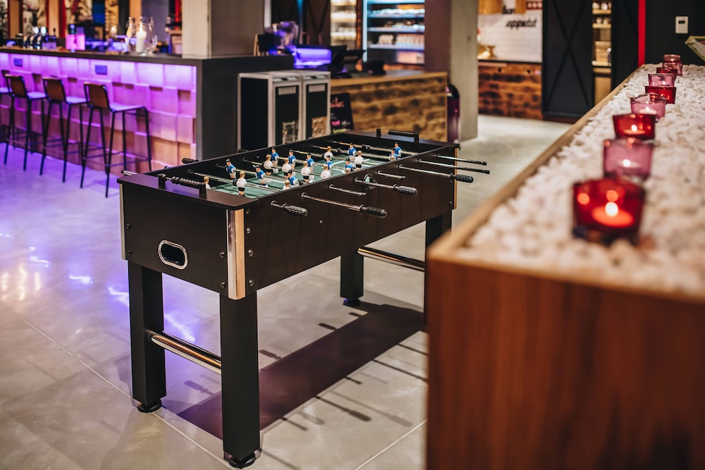 moxy katowice airport