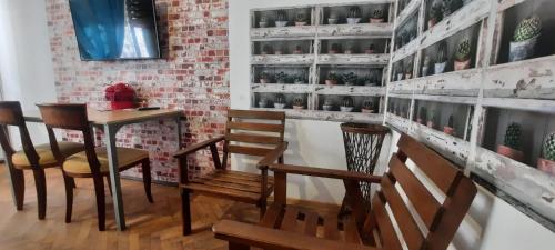 lorf hostelandapartments