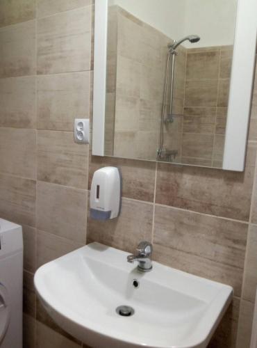 lorf hostelandapartments