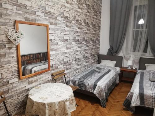 lorf hostelandapartments