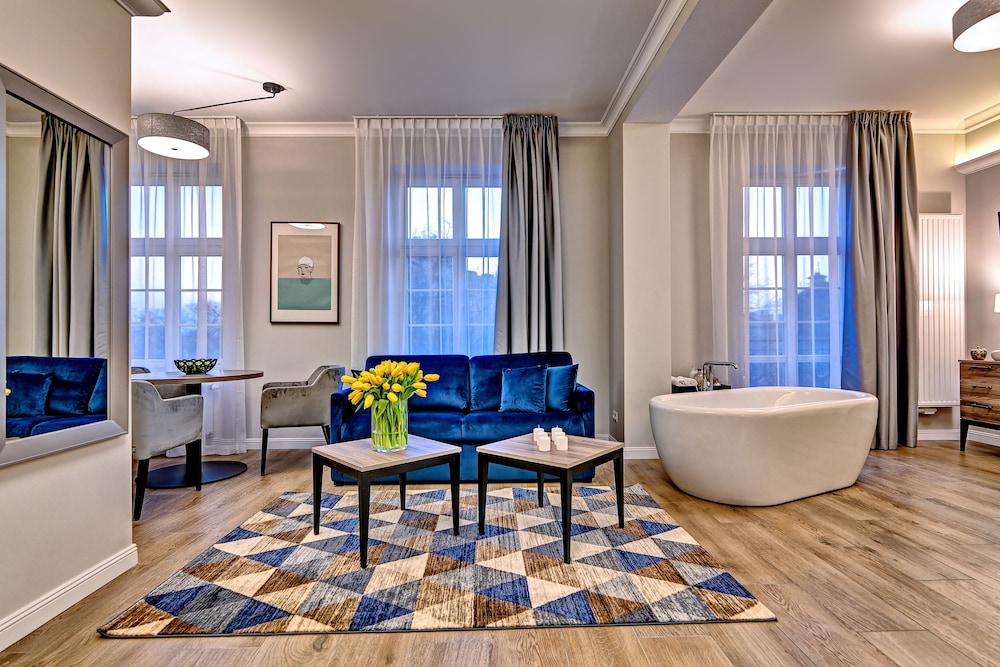 joyinn aparthotel
