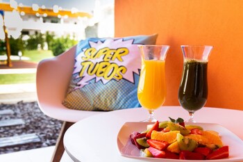 ride surf resort and spa