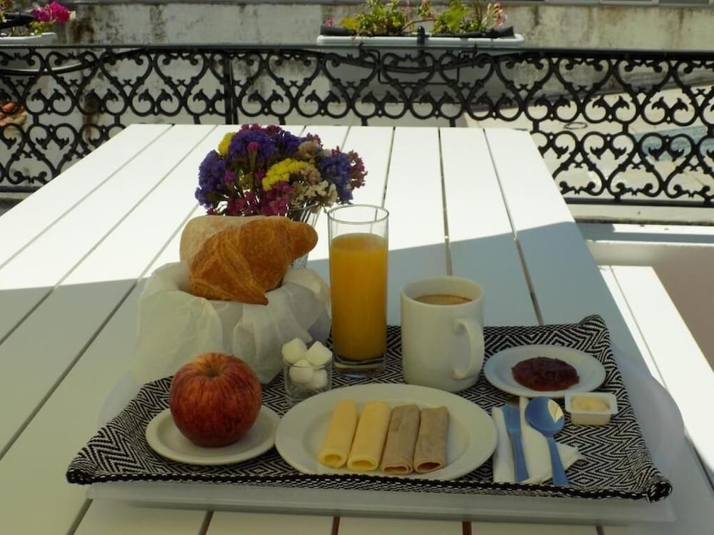 Heaven Inn Evora,Evora>>Alentejo,2 star