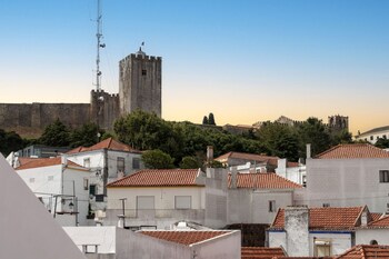 porta da arrabida hostel and suites