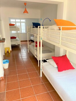 surfers den ericeira