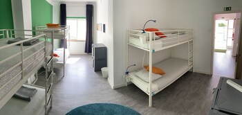 surfers den ericeira