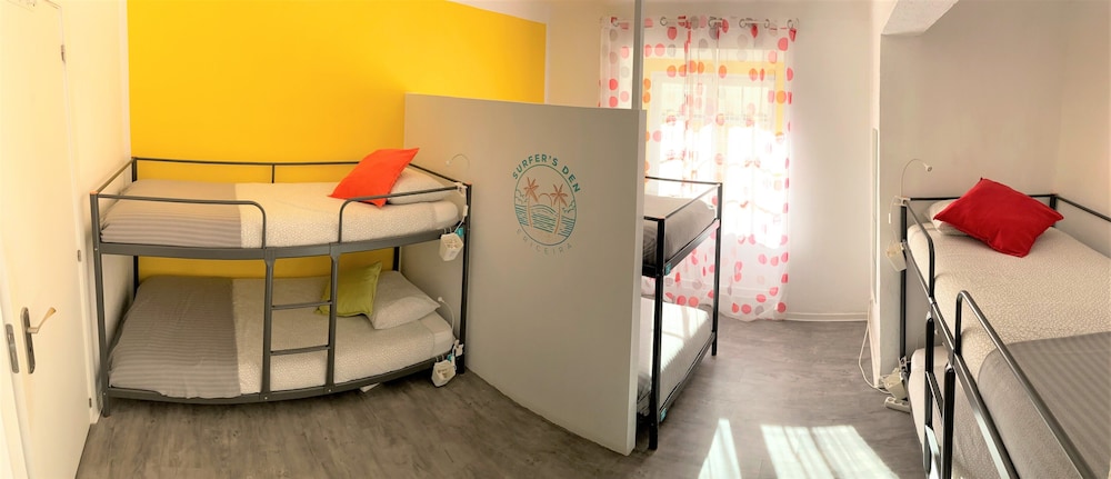 surfers den ericeira