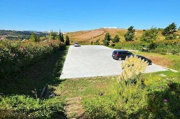 hilltop oasis lisboa oeiras