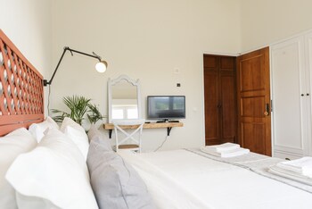 lisbon country villa