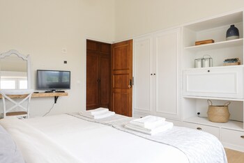 lisbon country villa