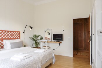 lisbon country villa