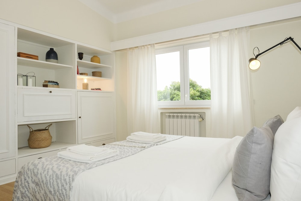 lisbon country villa