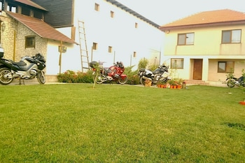 casa noastra vama veche
