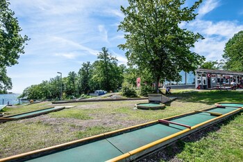 kolleviks camping och stugby ab