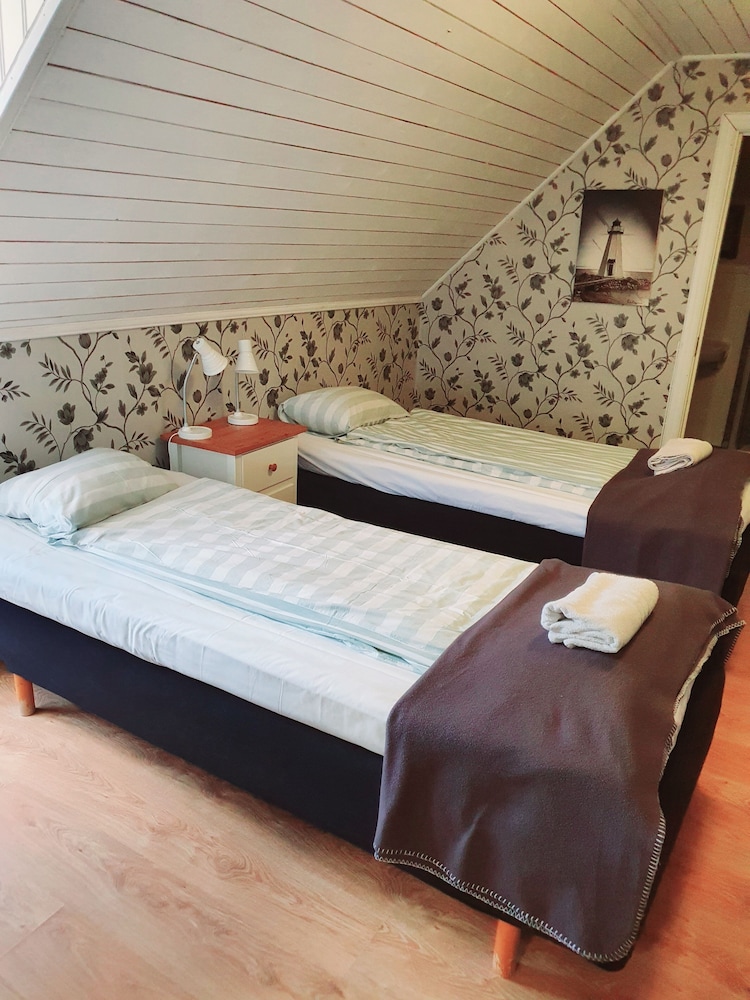 nymans bed and breakfast