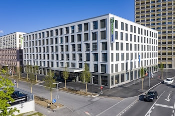 holiday inn express luzern kriens an ihg hotel