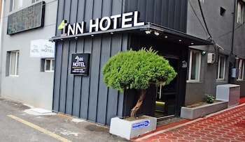 inn hotel