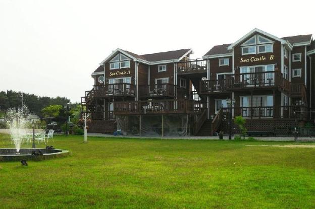 sea castle pension