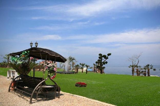 sea castle pension