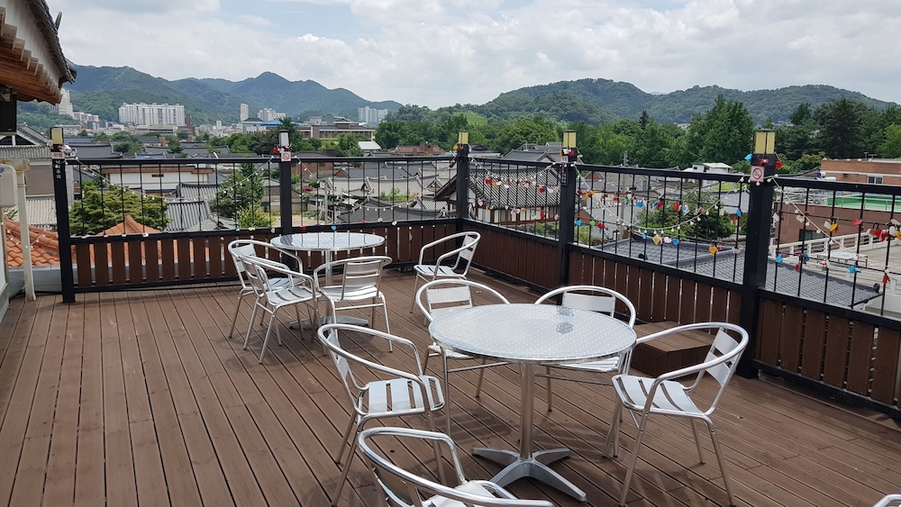 hwangsil tourist hotel