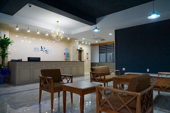 hwangsil tourist hotel