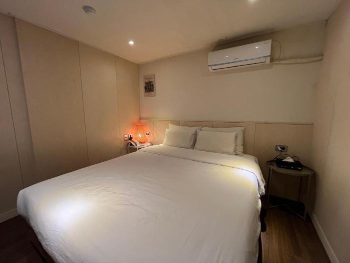hotel the hit
