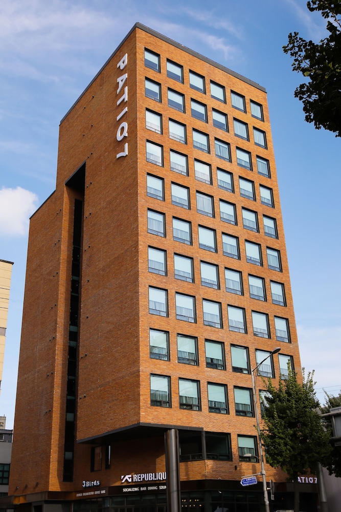 patio7 hotel