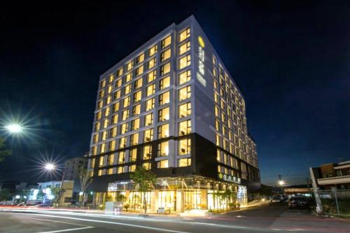 shin shin hotel cheonjiyeon