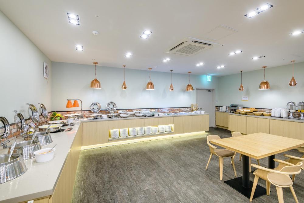 shin shin hotel cheonjiyeon