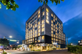 shin shin hotel cheonjiyeon