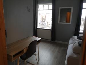 acco town square apartments