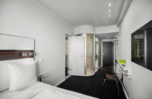 wakeup copenhagen bernstorffsgade