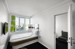 wakeup copenhagen bernstorffsgade