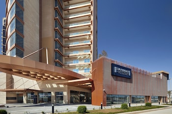 staybridge suites doha lusail an ihg hotel