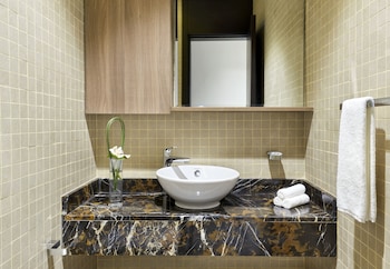 staybridge suites doha lusail an ihg hotel