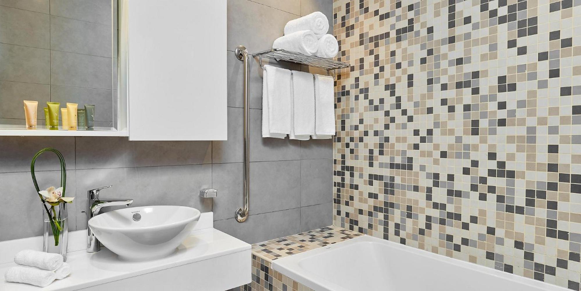 staybridge suites doha lusail an ihg hotel